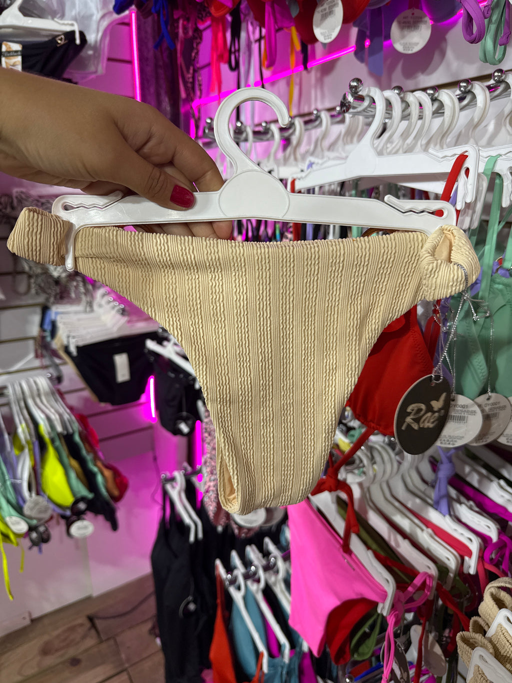 Bikini Paprika (parte de abajo)