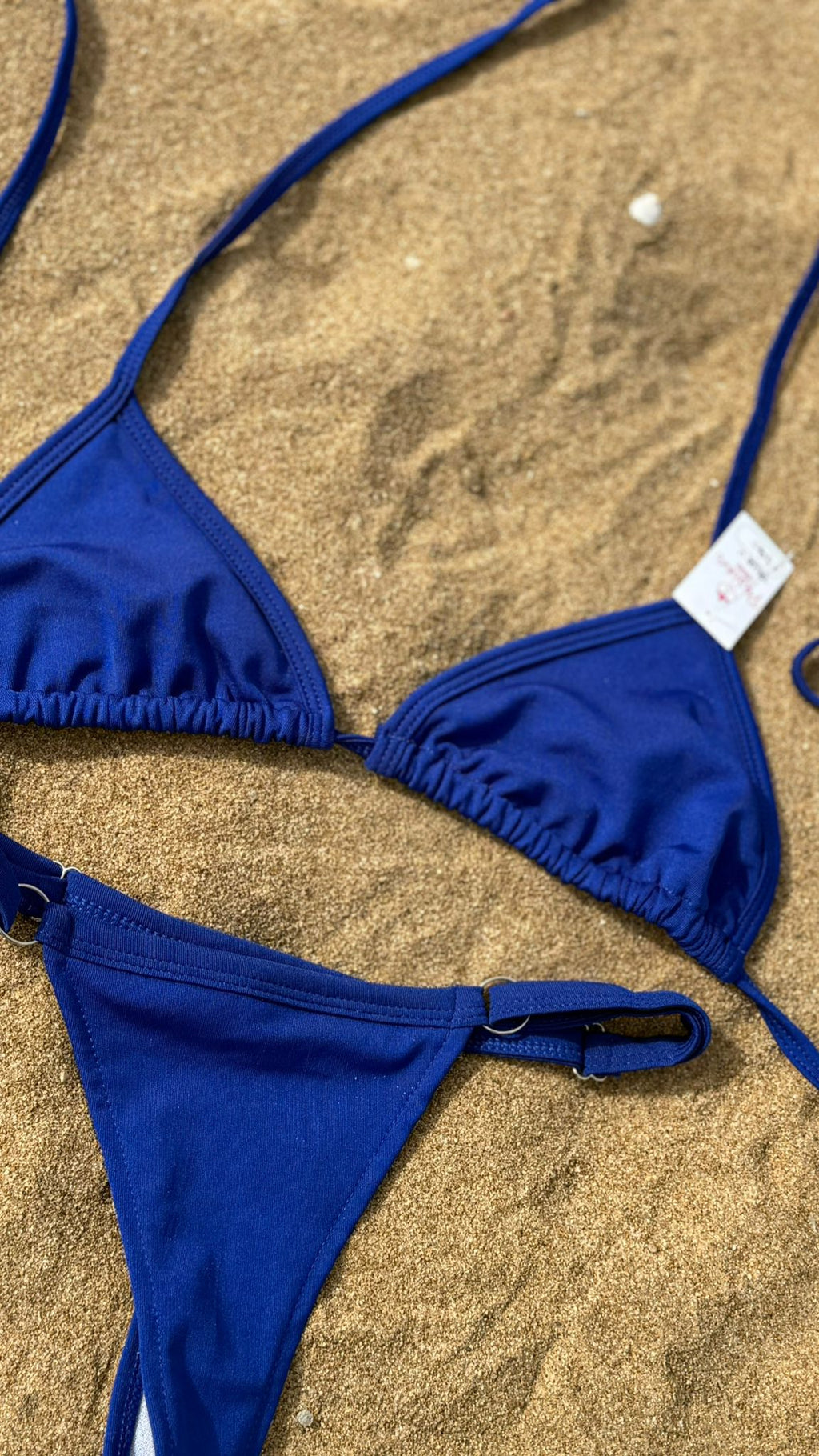 Bikini Evelyn