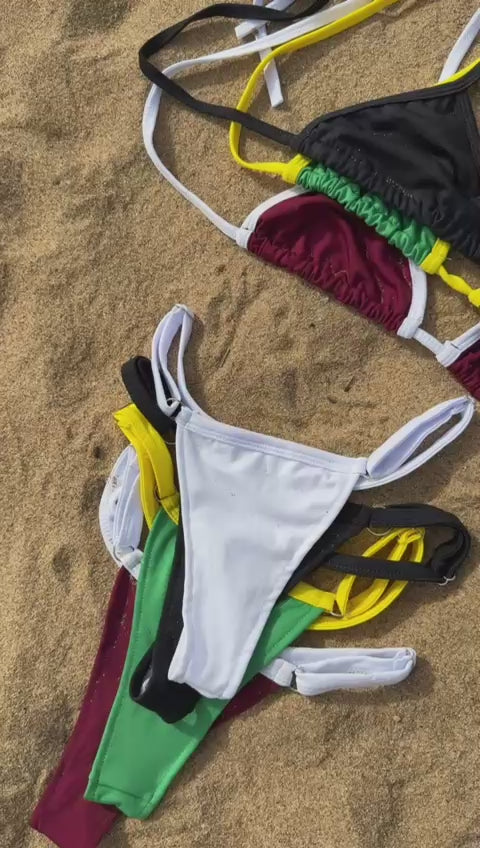 Bikini Evelyn